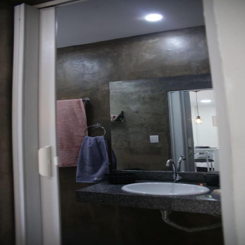 STUDIO 301 WIFI 600MB RESIDENCIAL JC um lugar para ficar Belém Exterior foto